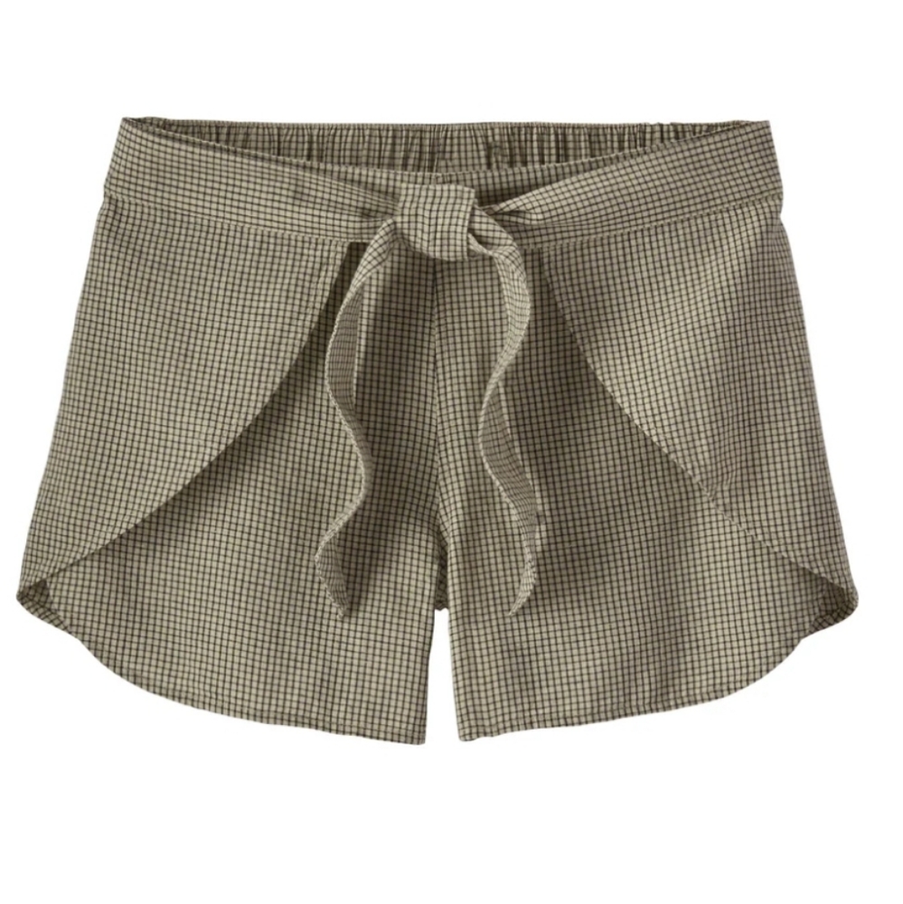 Patagonia Women's Checkered Tan Skorts